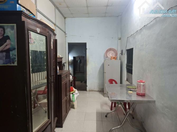💥🏕️ Bán nhà kiệt thông, ô tô đổ, đường Tô Hiệu. Diện tích 120m2. Giá 3,68 tỹ.