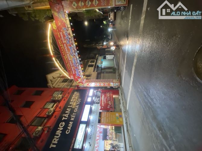 LA PHÙ NHÀ PHÂN LÔ 3 TẦNG DÂN XÂY – Ô TÔ ĐỖ CỬA – NGÕ THÔNG – LÔ GÓC 31MX3T GIÁ 2,X TỶ