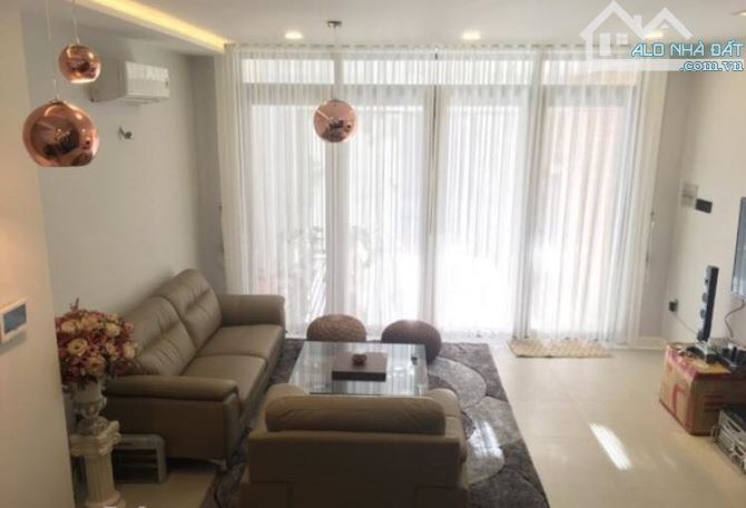 Nhà Mới Đẹp MT Đường Số 6D , Khu Tên Lửa, 5x18, 3.5 Tấm , Gía 12 Tỷ , Lh : Kim Hữu
