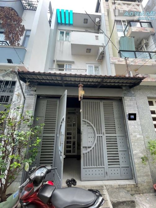 Bán Nhà Hẻm Xe Hơi Quận Gò Vấp-43/60m2-3Tầng-4PN-Giá 5,3 Tỷ