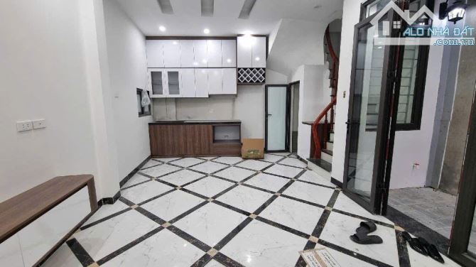 🔥🔥VỊ TRÍ ĐẮC ĐỊA - PHỐ TRƯƠNGĐỊNH,  TT Q.HAI BÀTRƯNG - DT 41M –  6,1 TỶ
