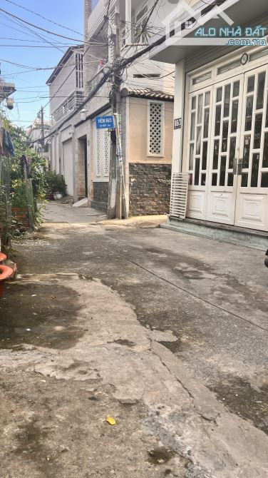 BÁN NHÀ 3 TẦNG - 4x22 - HẺM XE HƠI - P TÂN KIỂNG Q7- CHỈ 8.6 TTL