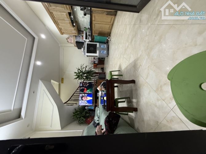 CHỈ 6 TỶ CÓ NHÀ TO ĐẸP ĐỊNH CÔNG 40 M2 X 4 TẦNG, SỔ ĐỎ CHÍNH CHỦ TIN ĐƯỢC KHÔNG?