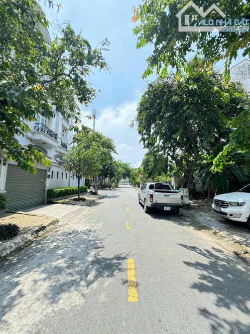 BÁN ĐẤT VEN SÔNG SÀI GÒN – ĐƯỜNG 37, PHƯỜNG BÌNH AN, QUẬN 2 ( 8x20m).