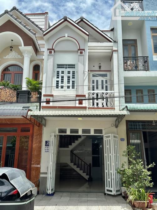 Cho thuê nhà đường số 7, khu dân cư an khánh