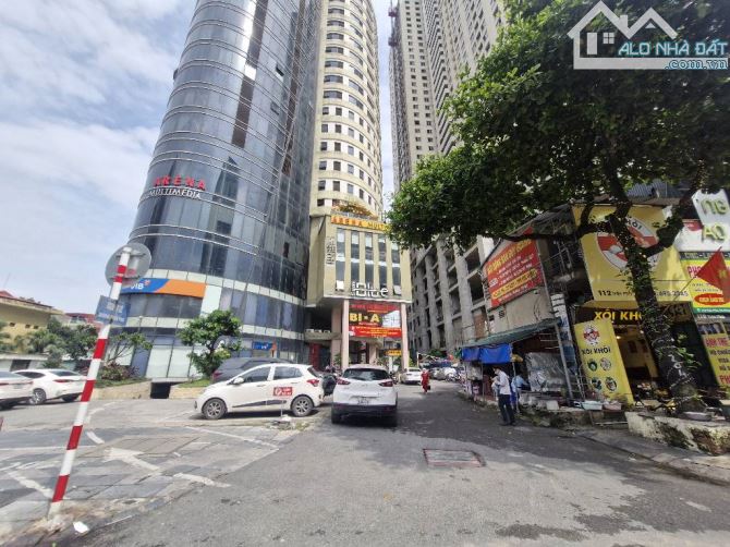 BÁN ĐẤT TẶNG NHÀ ĐƯỜNG TRẦN PHÚ, MỖ LAO, HÀ ĐÔNG - 52M2 - 10.3 TỶ - GIÁ ĐẦU TƯ