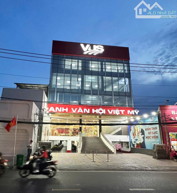 Bán nhà Siêu dòng tiền 400trđ/tháng MT Võ Văn Ngân, Thủ Đức - 13x40m - 4T+TM - Giá 90 tỷ