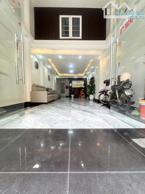 Cần bán Khách sạn 2 mặt tiền LÊ QUÝ ĐÔN phường camly đà lạt