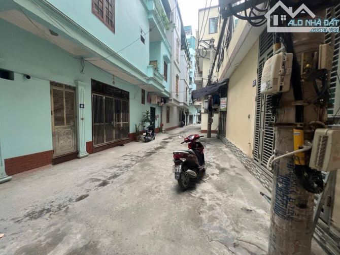Bán Nhà Chiến Thắng – Văn Quán – Lô Góc 3 Thoáng – 10.3 Tỷ