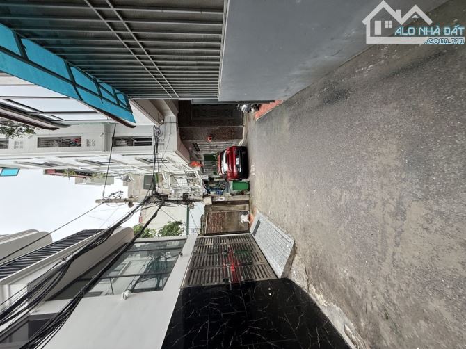 Bán CCMN phố Trịnh Văn Bô, 120m2, 7 tầng 22 phòng, ô tô tải vào nhà, 27,9 tỷ (có TL).