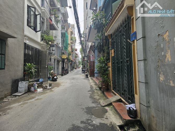 Bán đất tặng nhà Vạn Phúc Hà Đông. Phân lô ô tô gần, thoáng giá đầu tư 98.8m giá 16 tỷ