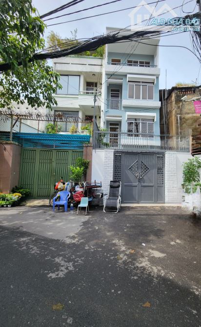 BÁN NHÀ PHÚ NHUẬN – MẶT TIỀN KINH DOANH TRẦN HỮU TRANG – P11 – 62M² – 4 TẦNG CHỈ 13.5 TỶ