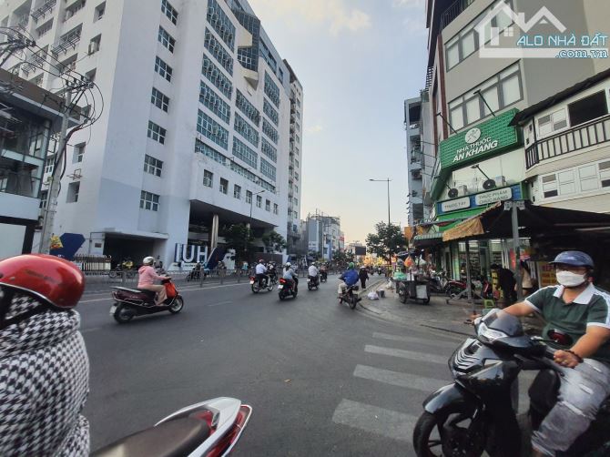 Mặt tiền KD Huỳnh Khương An P.An Nhơn 4 tầng 50m2 giá 9.85 tỷ