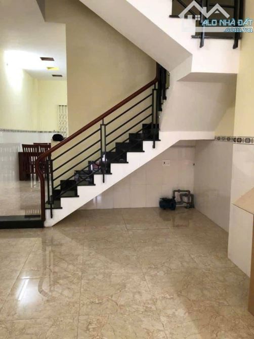 Bán nhà hẻm xe hơi Bùi Minh Trực Phường Bình Đông. Nhà 2 mặt hẻm, nở hậu