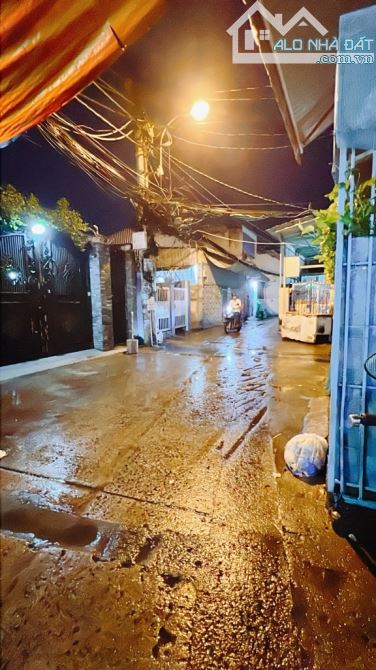 Nhà DT Lớn 90m2 ngay Lottemart Q7 2 tầng BTCT giá hơn 9tỷ TL