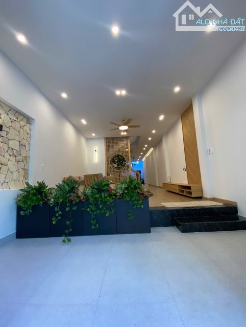 🎉🎉🏡 BÁN NHÀ 3 TẦNG FULL NỘI THẤT – HOÀ CƯỜNG BẮC TRUNG TÂM HẢI CHÂU, ĐÀ NẴNG ✨