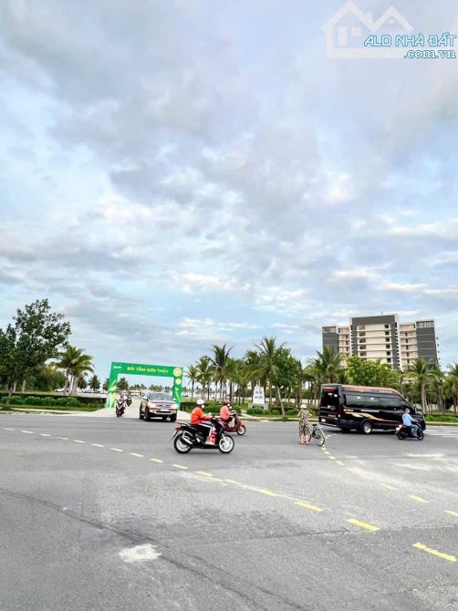 📌📌📌LÀM VIỆC TRỰC TIẾP GIÁ TỐT !!!Bán đất đường Trần Quốc Hoàn, phường Ngũ Hành Sơn
