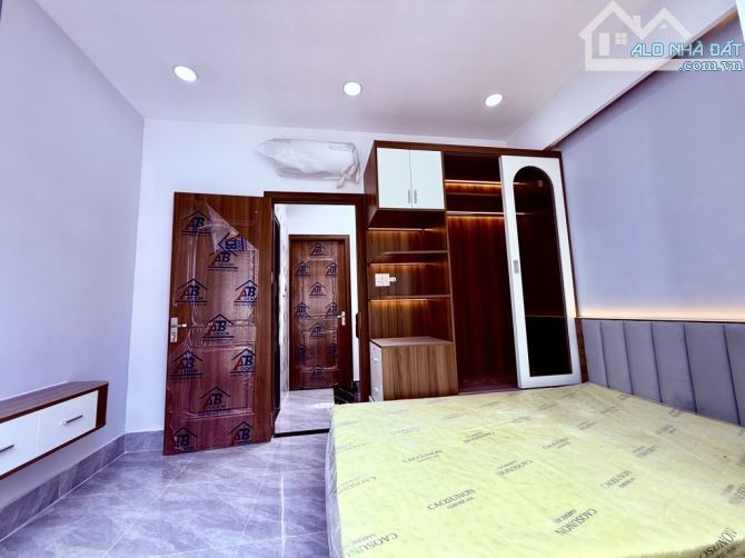 Nhà đẹp full nội thất 3 tầng đường Quang Trung Gò Vấp giá chỉ nhỉnh 4 tỷ
