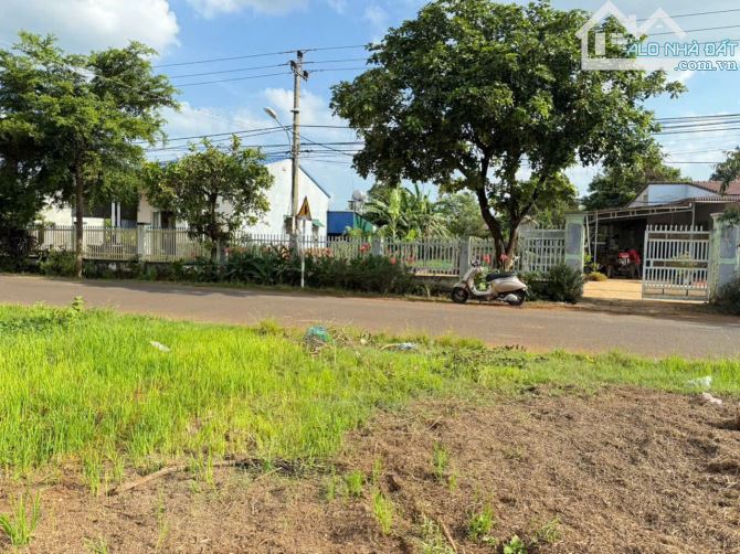 BÁN ĐẤT MẶT TIỀN BUÔN KBU - GẦN YWANG, TỐ HỮU
