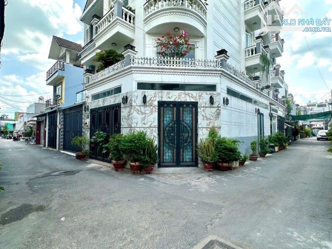 Nhà đẹp tặng Full Nội thất Vào ở ngay- 60m2 - 2 tầng 3PN- HXH thông - Chỉ 6 tỷ 38