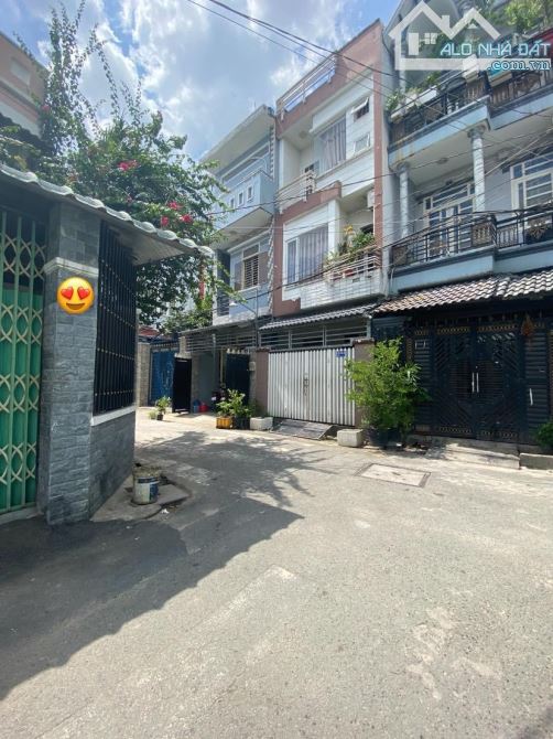 Hẻm ô tô nhà 1 đời chủ Mã Lò BHHA Bình Tân 2 tầng 142m2 ( 12 x 12 ) chỉ 7.8 tỷ