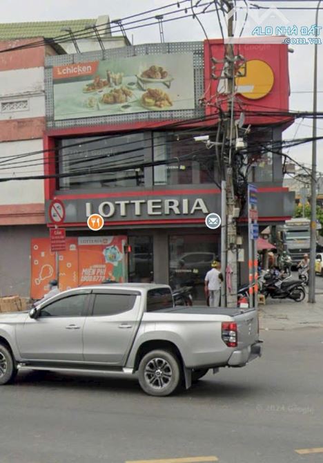 MẶT TIỀN NGÃ TƯ TRUNG CHÁNH QUỐC LỘ 22 VỊ TRÍ ĐẸP 90M2 CHỦ CẦN BÁN GẤP