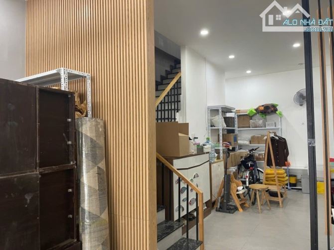 SỤP HẦM! BÁN GẤP NHÀ 2 TẦNG  PHỐ TÂY AN THƯỢNG ĐÀ NẴNG - DÒNG TIỀN ỔN ĐỊNH 15 TRIỆU/THÁNG