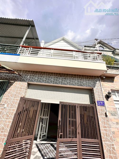 Nhà hẻm Xh Hà Huy Giáp sát ngã tư Ga,76m, 2Tầng, giá 4ty6