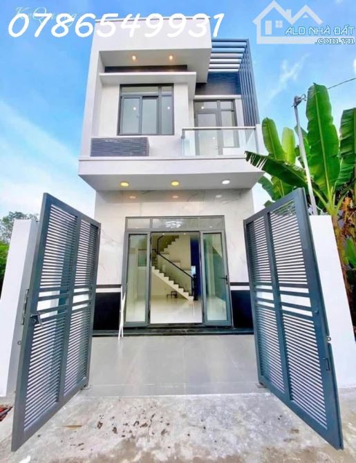 BÁN NHÀ 2 TẦNG 60M2 SÁT VINCOM LÊ VĂN VIỆT NHỈNH 3 TỶ