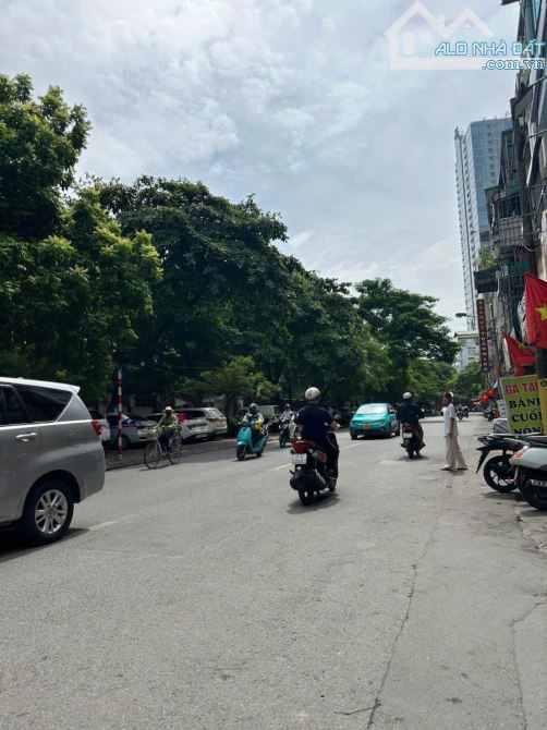 SIÊU PHẨM DOÃN KẾ THIỆN 50m 5 TẦNG MT 3.6M GIÁ 11 TỶ HAI THOÁNG GẦN PHỐ TRUNG TÂM CẦU GIẤY