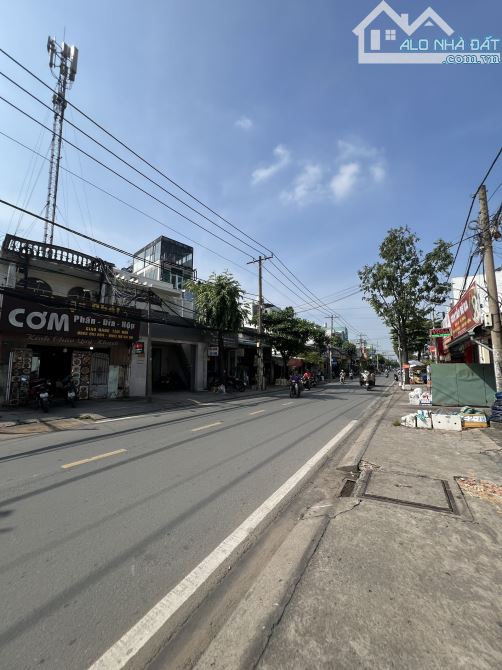 Bán nhà 3 tầng Linh Đông - Hồ Chí Minh – hẻm ô tô 8m