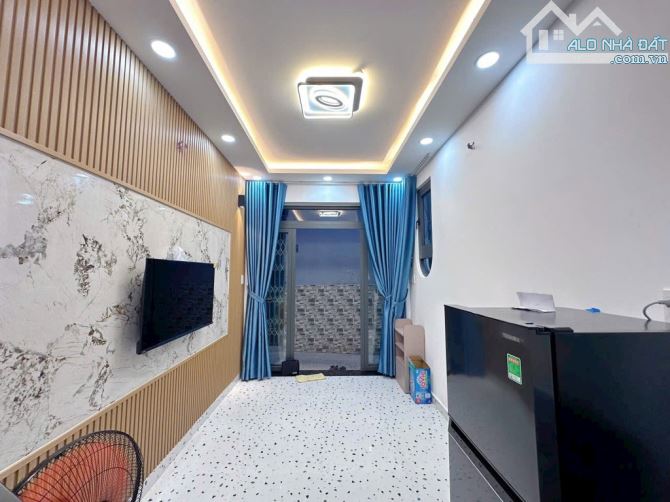 BÁN NHÀ THÍCH QUẢNG ĐỨC, 3 TẦNG, 20M2, GIÁ 3,2 TỶ