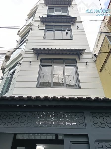 LÊ QUANG ĐỊNH P11, BÌNH THẠNH - NHÀ MỚI ĐẸP - 5 TẦNG - SÁT MẶT TIỀN - GIÁ 5,55 TỶ TLCC