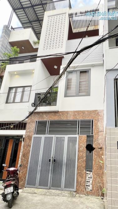 HƠN 4 TỶ-KIỆT Ô TÔ HOÀNG DIỆU-QUẬN HẢI CHÂU