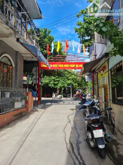 🔥 CỰC HIẾM - NHÀ 3 TẦNG - HÀ HUY TẬP - Ô TÔ ĐỖ - NGAY BÃI TẮM - SD 300M2 - NHỈNH 7,X TỶ