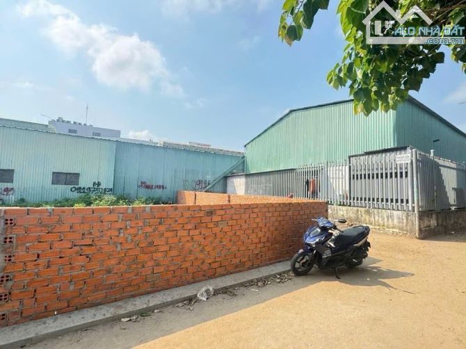 LÔ GÓC 2 MẶT TIỀN HẺM XE HƠI – NGUYỄN DUY TRINH & LONG THUẬN – GIÁ 3.3 TỶ