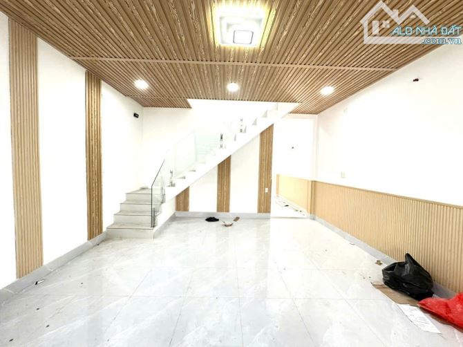 Bán nhà 1T1L, Mặt tiền Nguyễn Thị Tồn ngay cty Pouchen, P.Hoá An, chỉ 4,8 tỷ