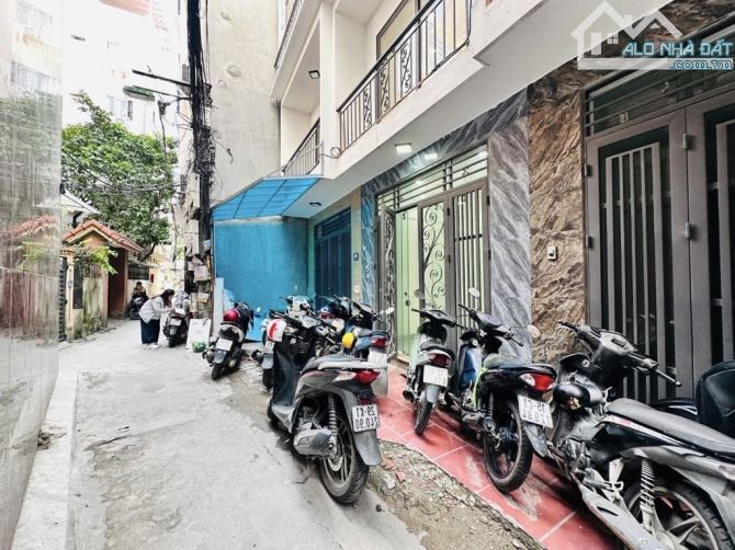 Bán Nhà 5 Tầng Mới Đường Hồ Tùng Mậu 38 M2x 8.x Tỷ