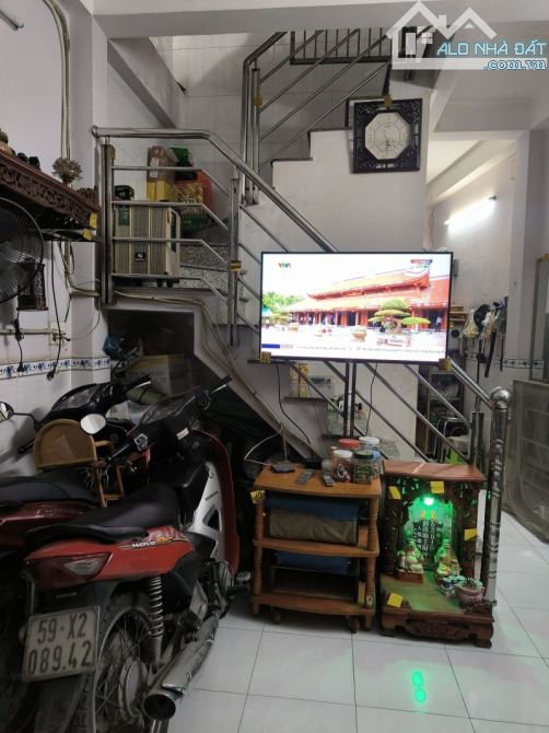 Sổ riêng,không QH,3x10, hoàn công 2 tầng,Tô Ngọc Vân,Linh Đông, Thủ Đức
