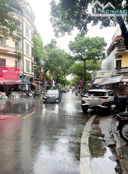 Bán nhà Mặt phố Võ Văn Dũng Đống Đa 45m 5T Gara Ô tô vỉa hè Kinh doanh hơn 23 tỷ