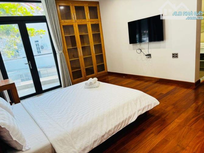 BÁN BIỆT THỰ ĐẸP CĂN GÓC 2 MẶT TIỀN THÁI VĂN LUNG_PHƯỜNG 2_VŨNG TÀU_DT 256M2 - GIÁ 25 TỶ - 10