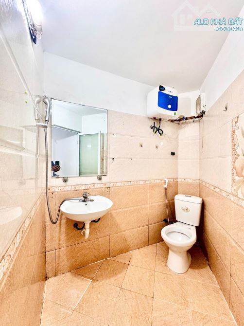 BÁN NHÀ PHỐ VẮN CAO 4 TẦNG GIÁ CHỈ 990 triệu - 10