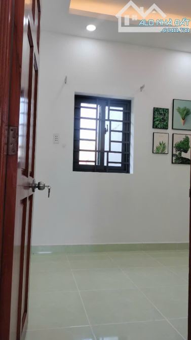 Bán nhà hẻm 6m Huỳnh Tấn Phát, Nhà Bè, Dt 3 x12m, 3 lầu. Giá 2,55 tỷ - 10