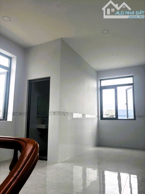 cho thuê nhà nguyên căn 450m2 mới xây gần Phạm Văn Đồng tiện kinh doanh - 10
