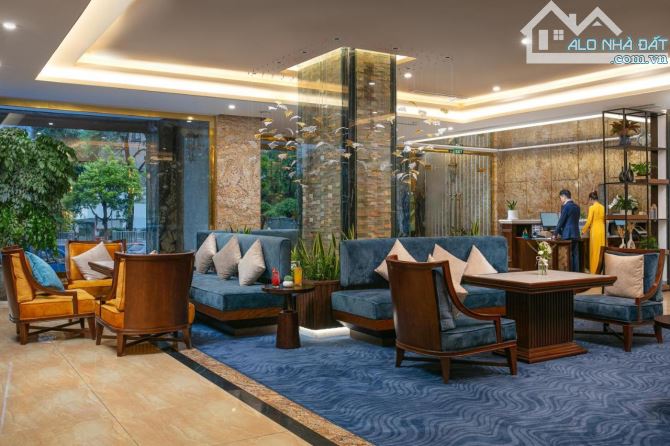 Chủ Vay Bank 80 Tỷ- Khách sạn Nguyễn Hữu Thọ 423m2,11 tầng, MT 15m- 218 tỷ- CT 1.6 tỷ/th - 1