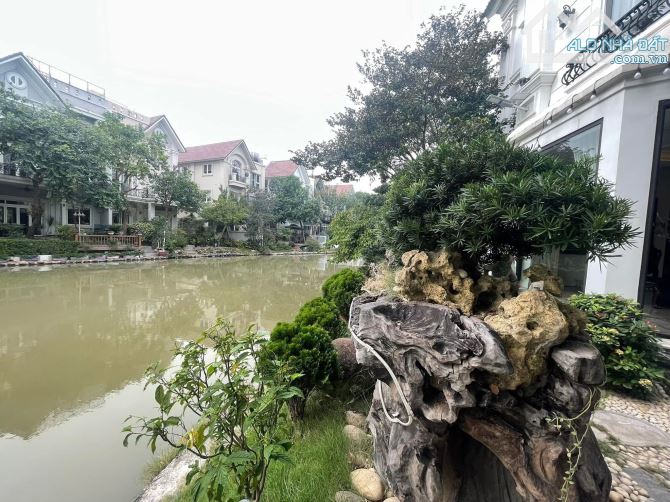Siêu biệt thự 367m, dành cho giới tinh hoa, hiếm nhà bán VINHOMES RIVERSIDE - 11