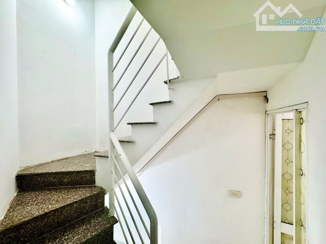 BÁN NHÀ PHỐ VẮN CAO 4 TẦNG GIÁ CHỈ 990 triệu - 11