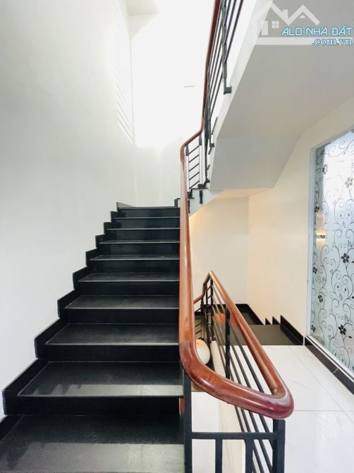Nguyễn Thị Kiêu quận 12 172m2 3 tầng giá chỉ 22 tỷ - 11