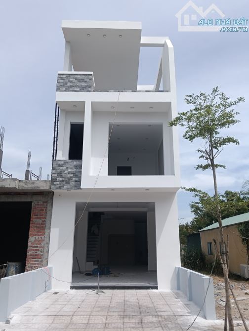 Tặng ngay gói nội thất 50 triệu khi mua nhà 3 tằng tại trung tâm Phan - 1