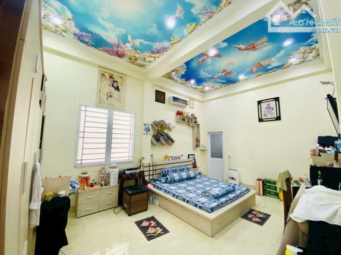 CHO THUÊ NHÀ BIỆT THỰ 1 LẦU RỘNG ĐẸP - FULL NỘI THẤT - KDC CTY - 1